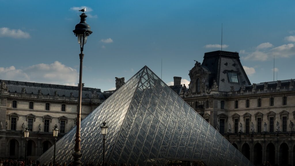 Louvre